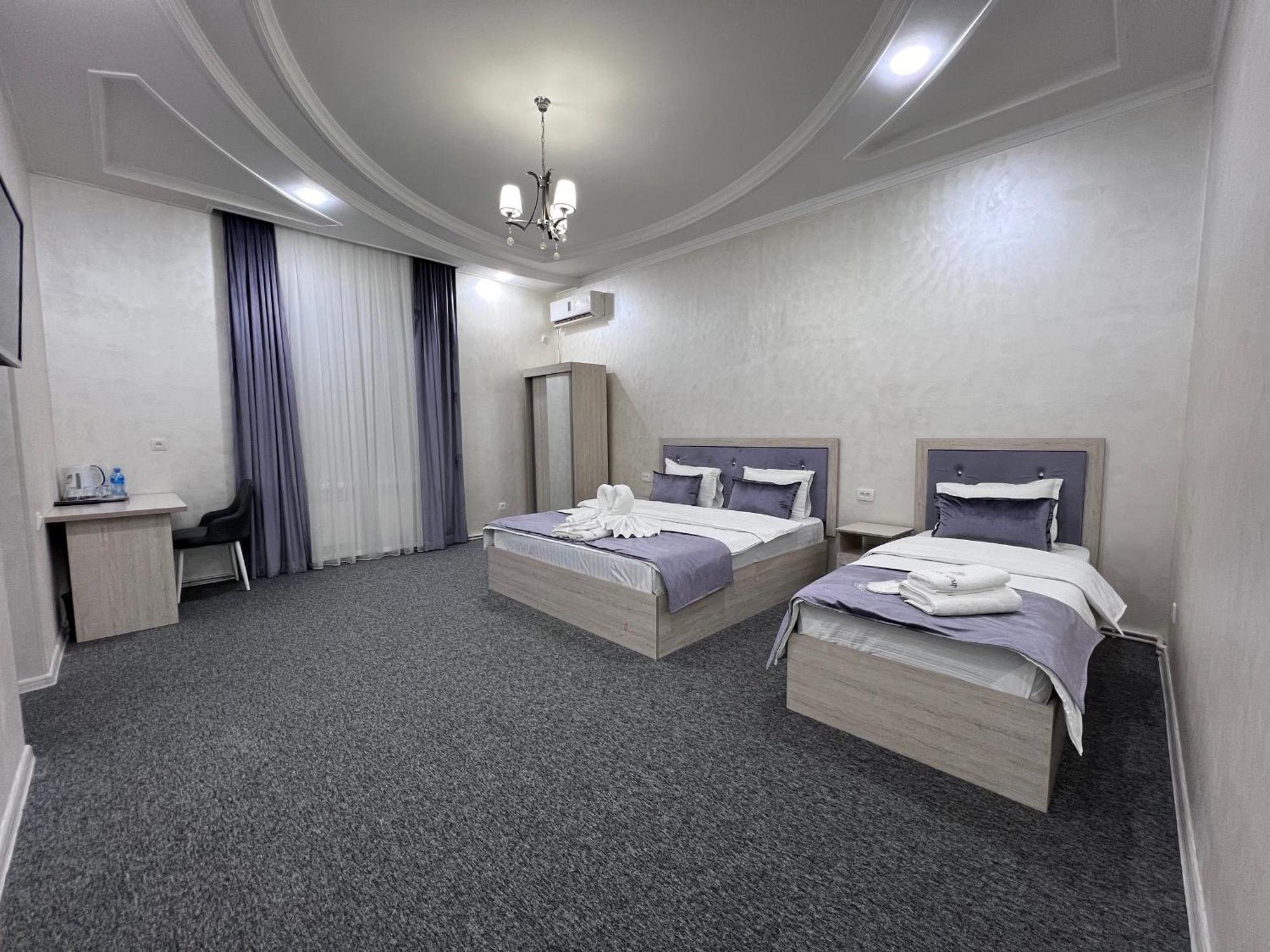 Art Tashkent Hotel エクステリア 写真