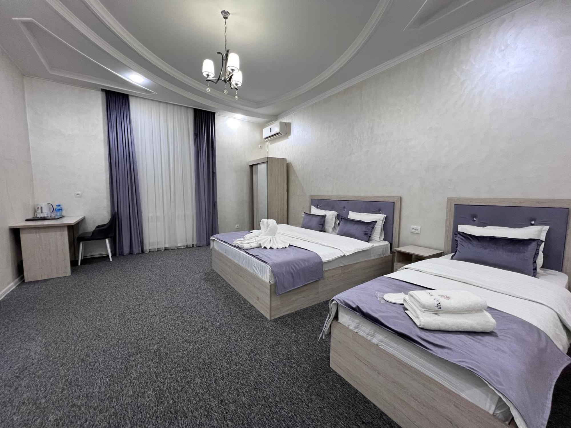 Art Tashkent Hotel エクステリア 写真