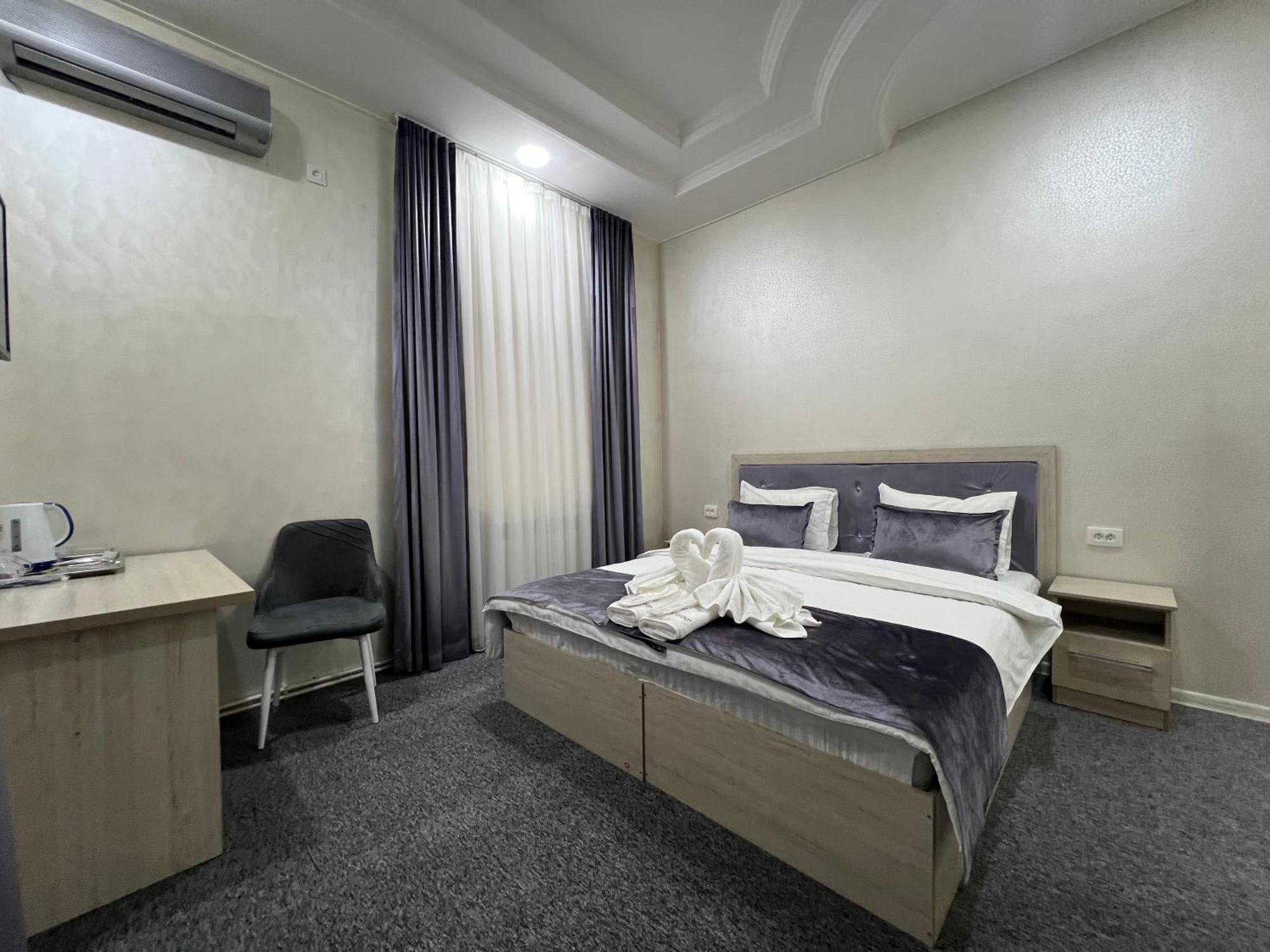 Art Tashkent Hotel エクステリア 写真