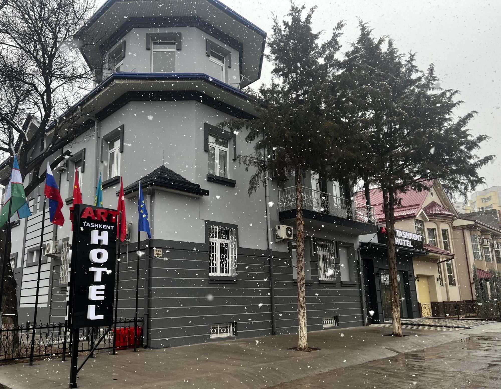 Art Tashkent Hotel エクステリア 写真